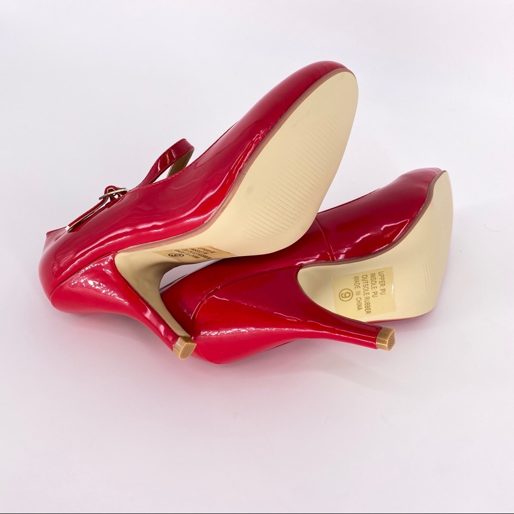 Journee Collection Red Heels - Picture 5 of 5